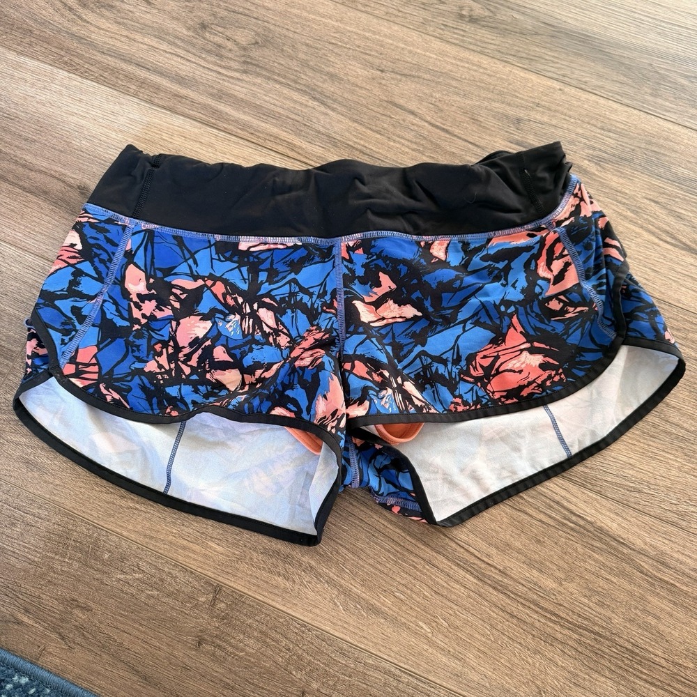 Lululemon Women's Speed Up Shorts Navy/Orange Floral Low Rise 3" - Size 10